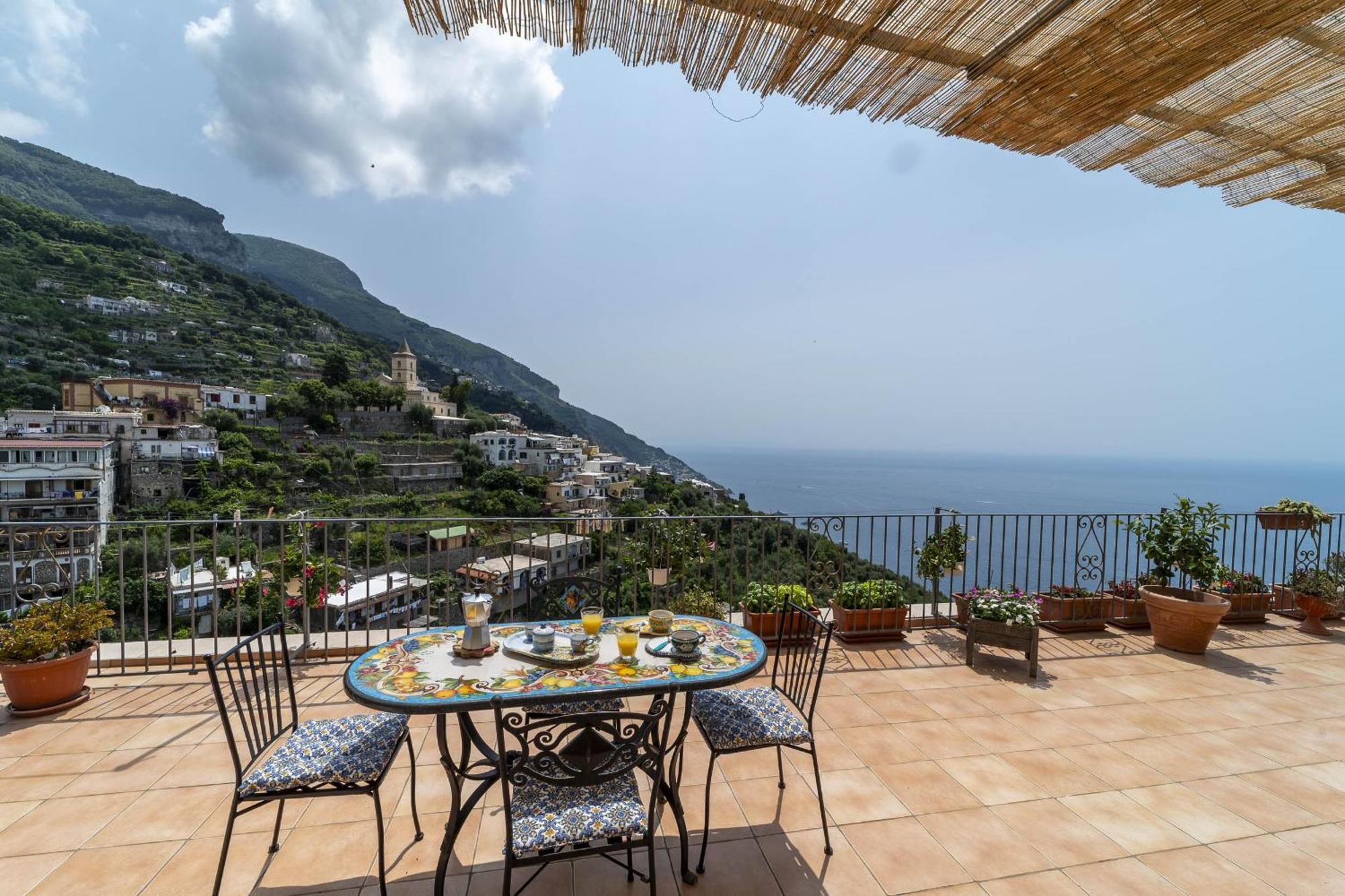 Casa Melevyen In Positano Villa Екстериор снимка